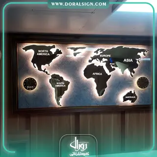تابلو نقشه جهان استیل طلایی با نور به سفارش نیروی دریایی ارتش جمهوری اسلامی ایران