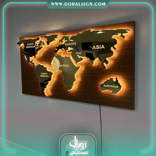 تابلو نقشه جهان استیل طلایی با نور دفتر بازرگانی