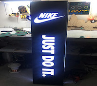 تابلو حروف تمام پلکسی برای برند نایک